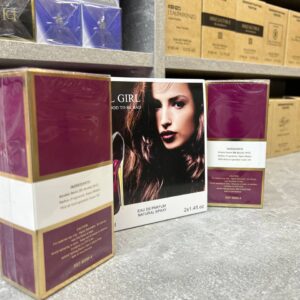 Набор парфюмерной воды Cool Girl включает два флакона по 40 мл каждый (80ml)